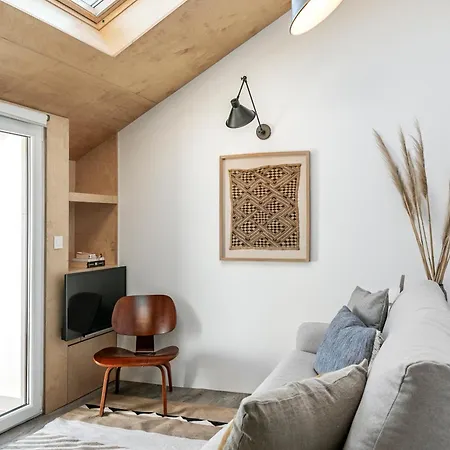 Mare Cheia: And Surf 2 Apartment
