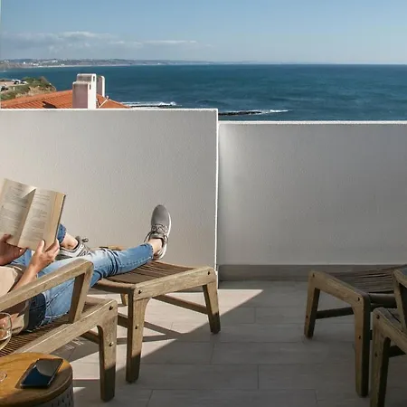Mare Cheia: And Surf 2 Apartment