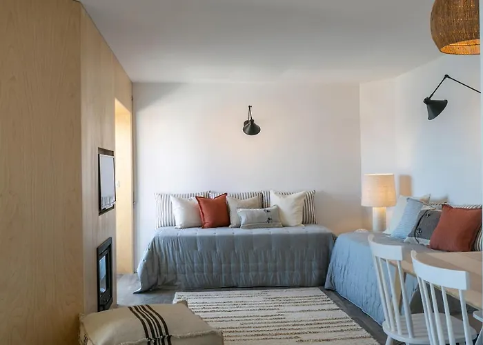 Apartament Mare Cheia: And Surf 2 Consolação