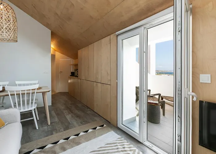 Mare Cheia: And Surf 2